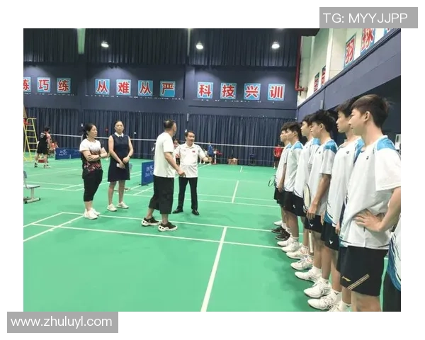 全国锦标赛回顾:广州羽毛球队展现卓越团队协作精神与实力 全国锦标赛回顾:广州羽毛球队展现卓越团队协作精神与实力