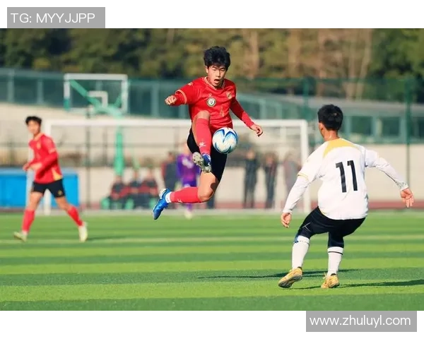 从军营到绿茵场军人出身的足球明星如何书写传奇人生 从军营到绿茵场军人出身的足球明星如何书写传奇人生