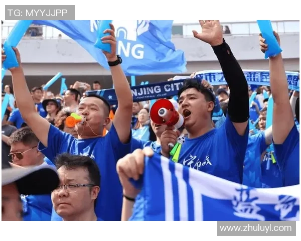 老克拉足球的魅力与传承探秘：从草根到职业的传奇之路